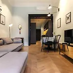 Komfortowy Apartament Zaraz Obok Wawelu, Stradom